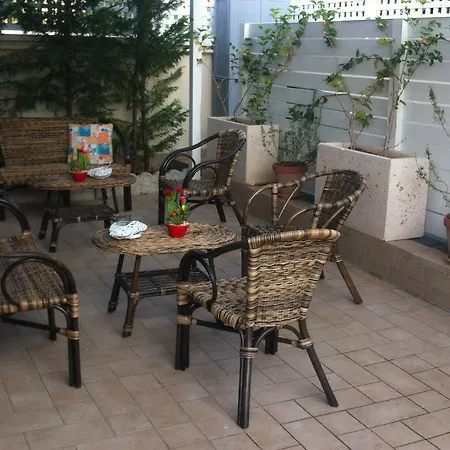 Mare Azzurro Bed & Breakfast *